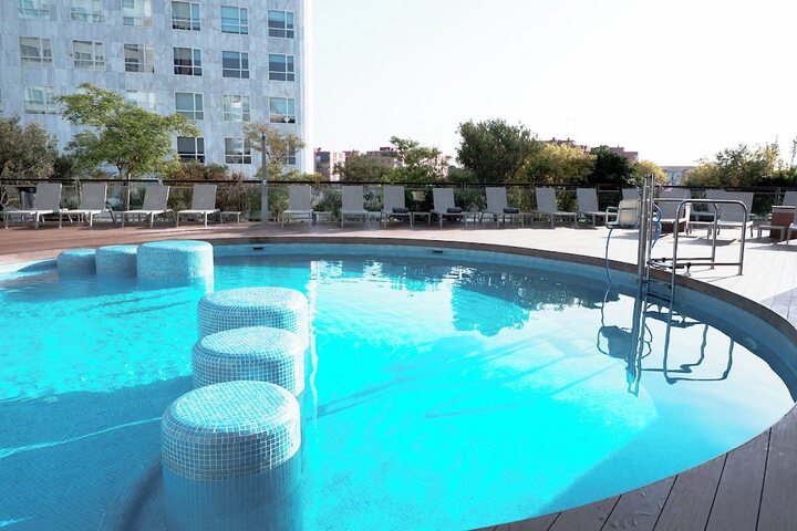 Hotel with Pool