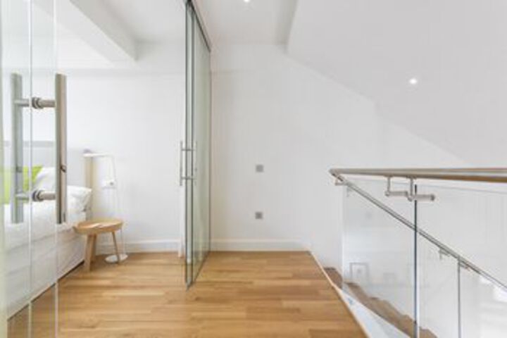 Room 15 of 24
