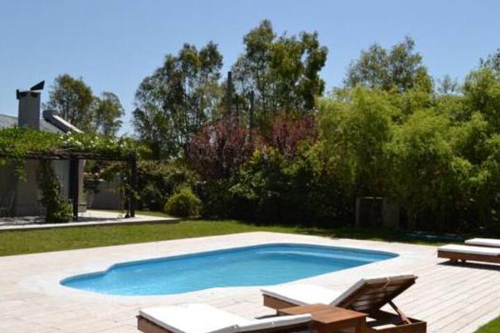Pool 8 of 11