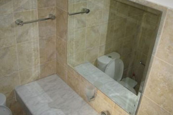 Room 10 of 89