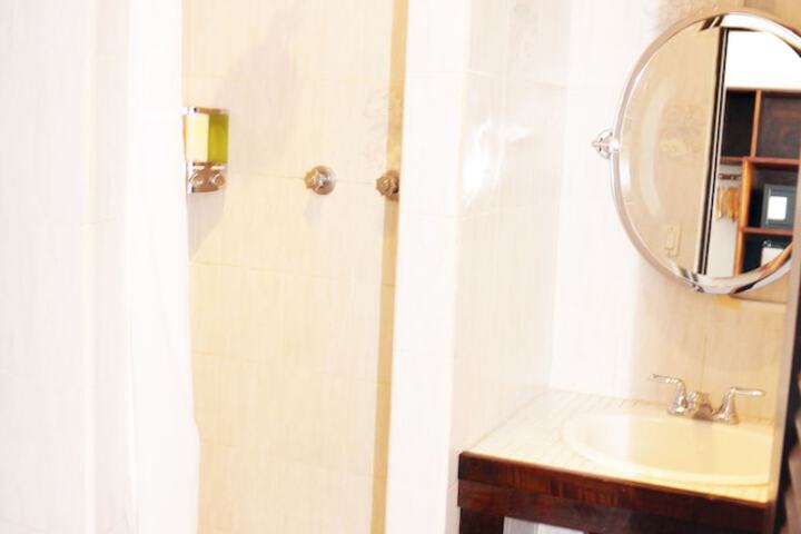Room 47 of 59