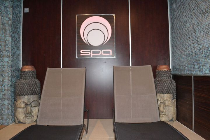 Relaxing Spa