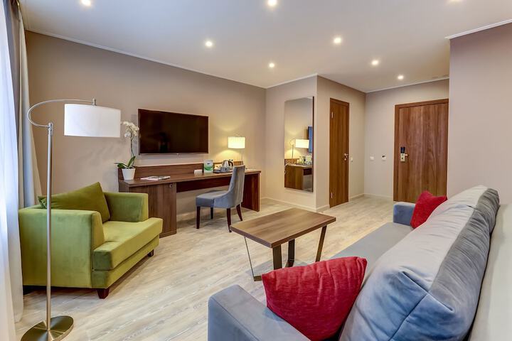 Room 19 of 52