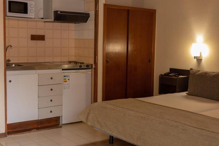 Room 26 of 128