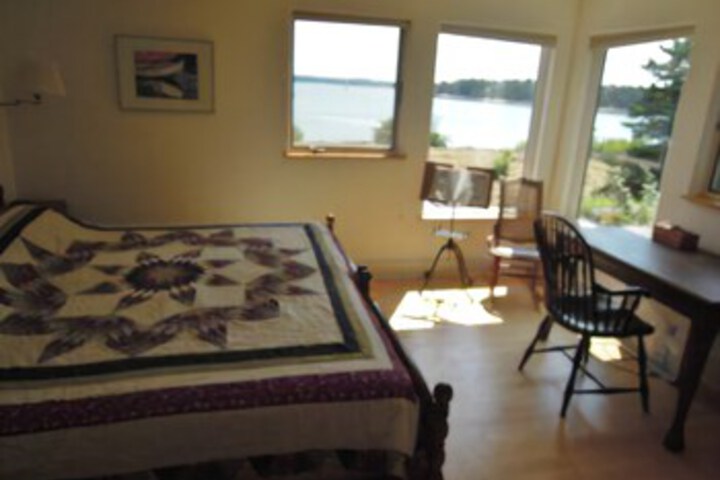 Room 17 of 25