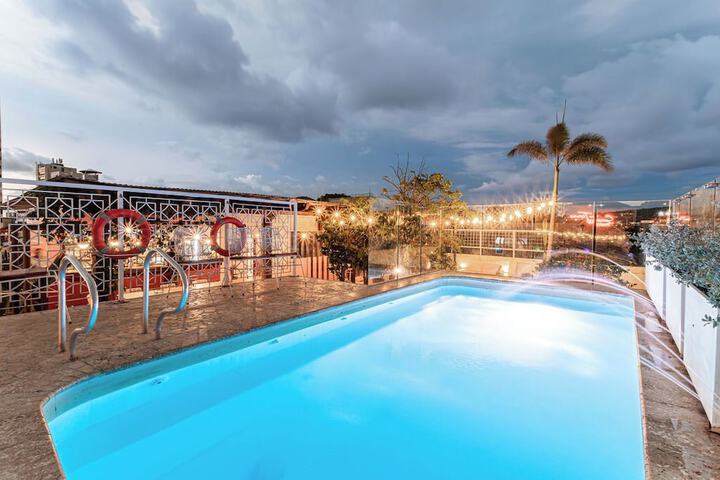 Pool 43 of 57