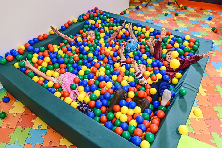 Childrens Activities 90 of 139