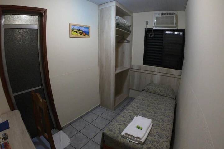 Room 7 of 38