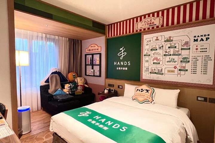 Room 30 of 73