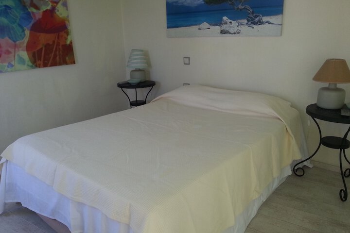 Room 19 of 106
