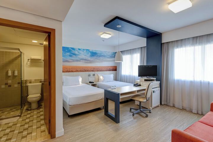 Room 16 of 58