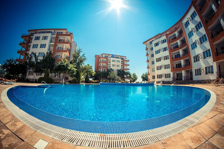 Pool Hotel