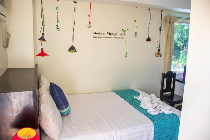 Room 20 of 152
