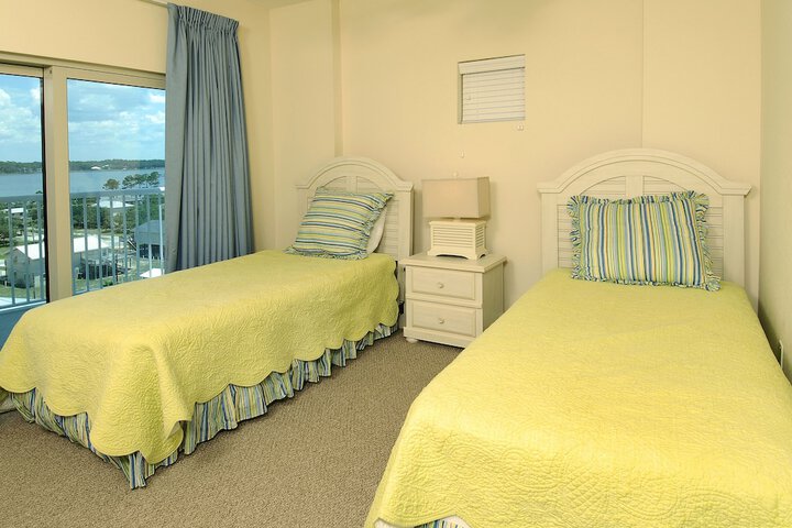 Room 8 of 46