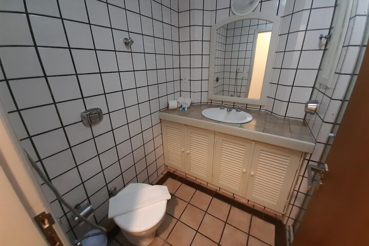 Room 29 of 42