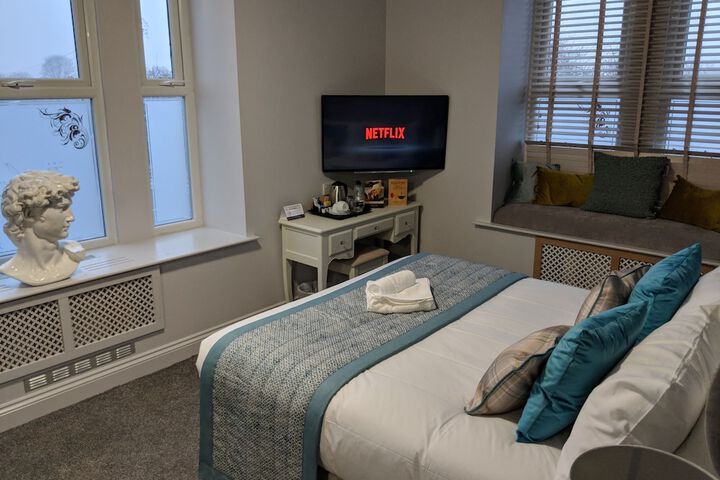 Room 21 of 164