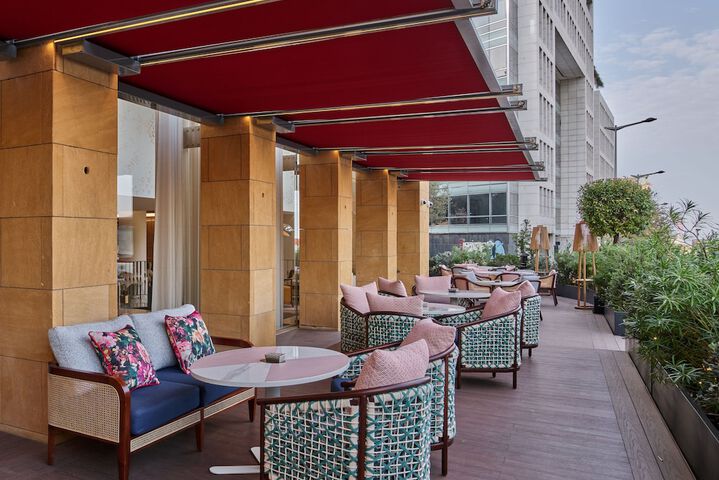 Terrace/Patio 32 of 33