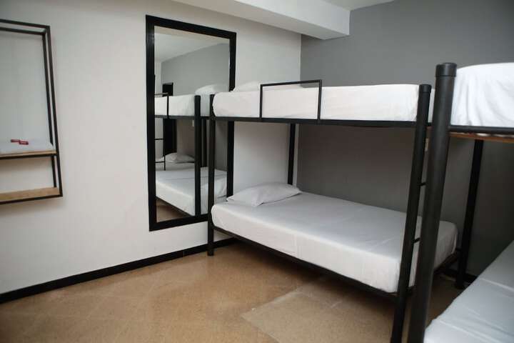 Room 8 of 59