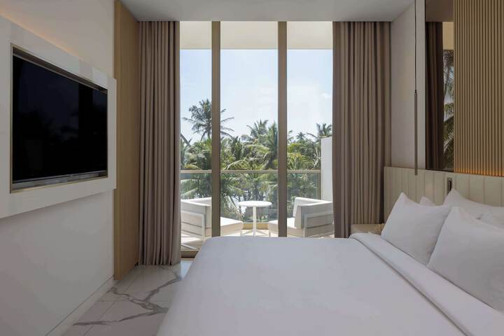 Room 31 of 265