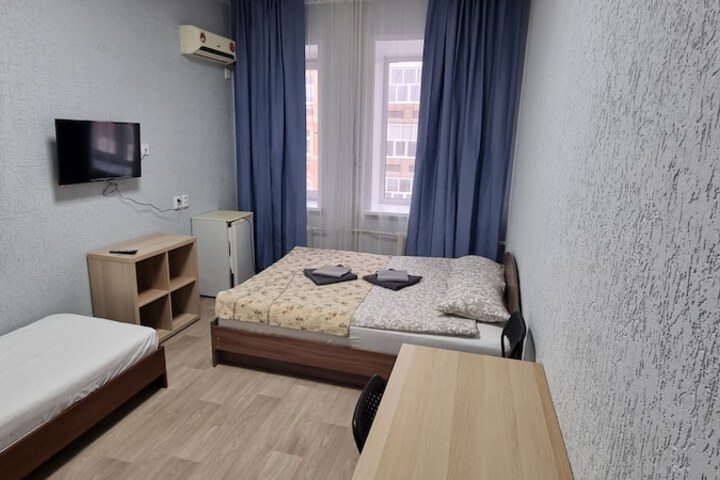 Room 28 of 40