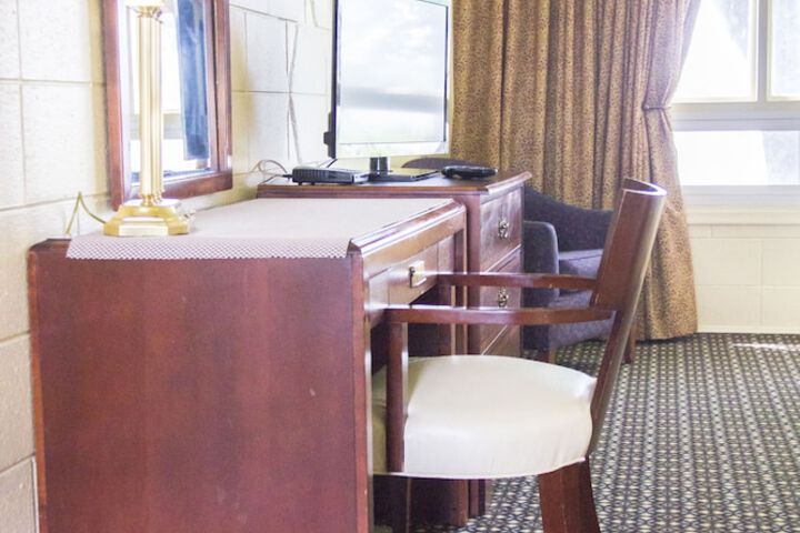 2 Double Beds (4 of 11)