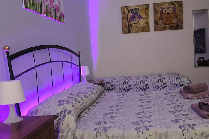 Room 10 of 65
