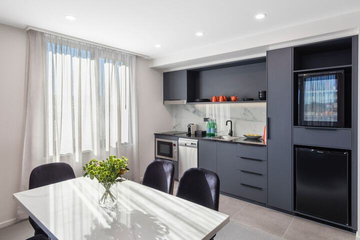 Room 14 of 27