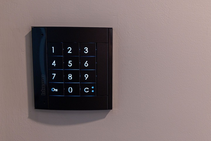 Room 26 of 48