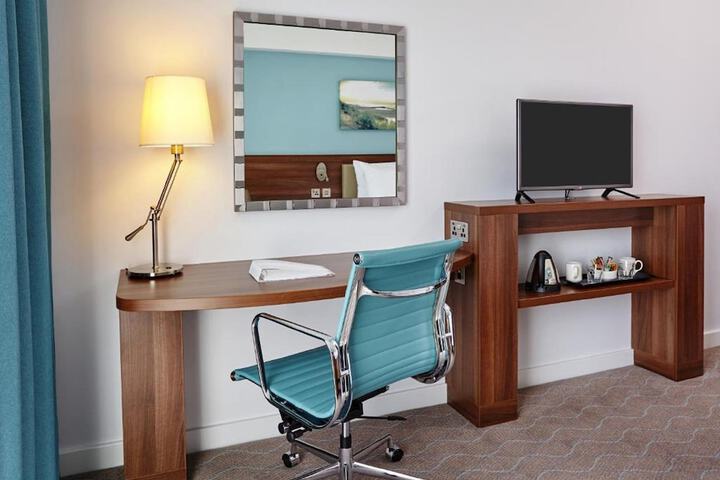 Room 40 of 52