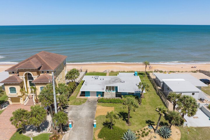Ocean Shore by Distinctive Beach Rentals