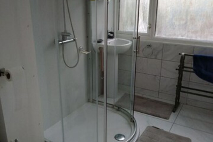 Room 9 of 45