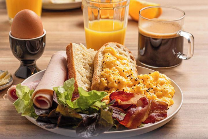 Breakfast area