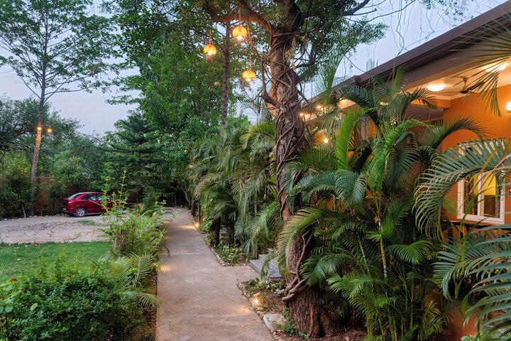 Property Grounds 30 of 34