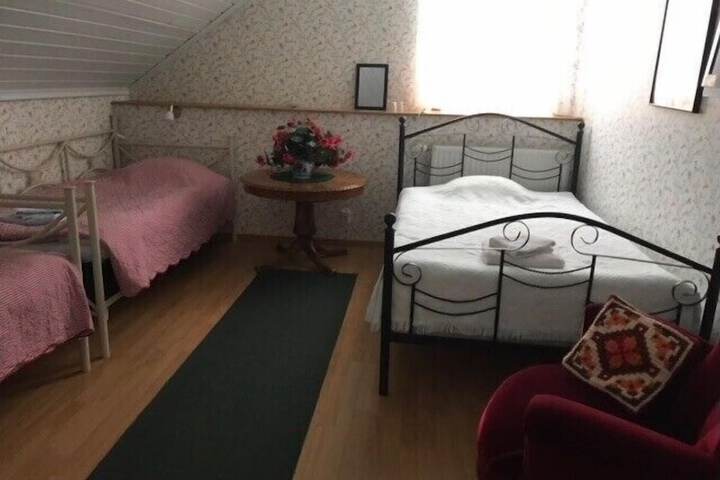 Room 18 of 63