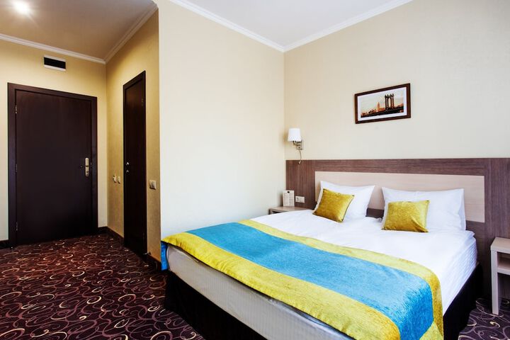 Room 20 of 48
