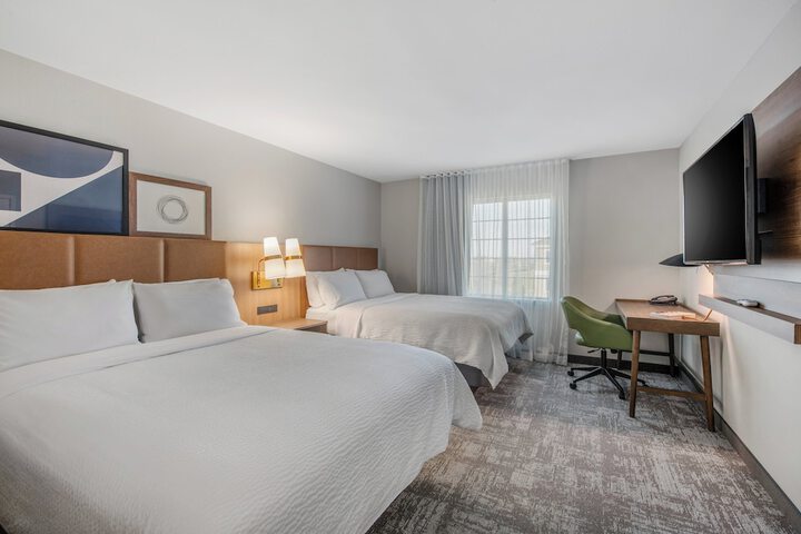 Room 20 of 47