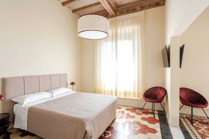Room 53 of 139