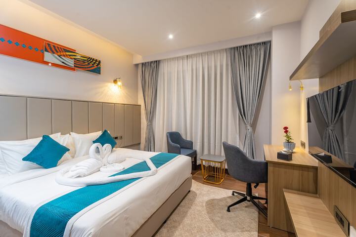 Room 10 of 46