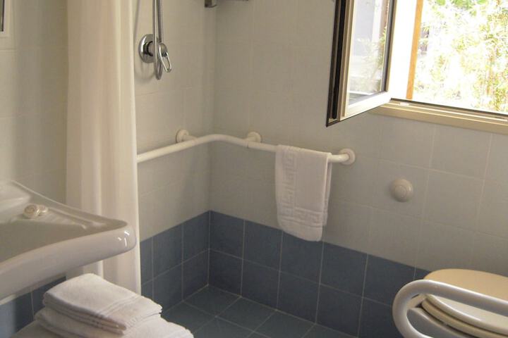 Bath Interior