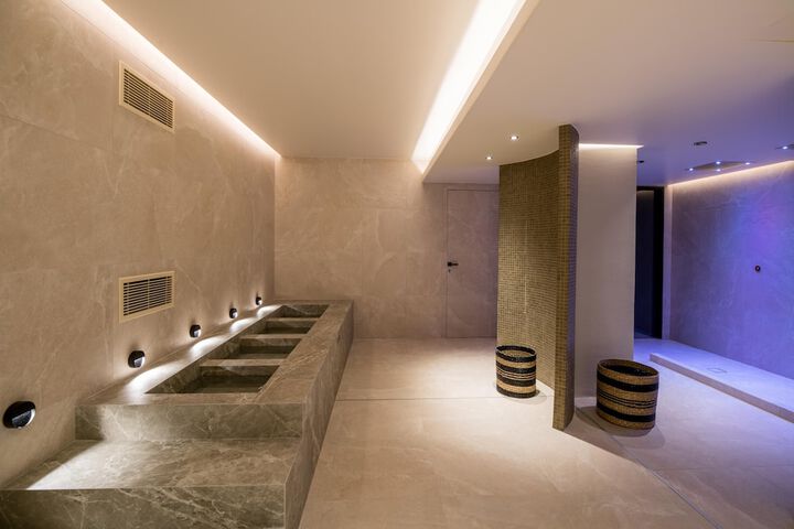 Spa 266 of 332