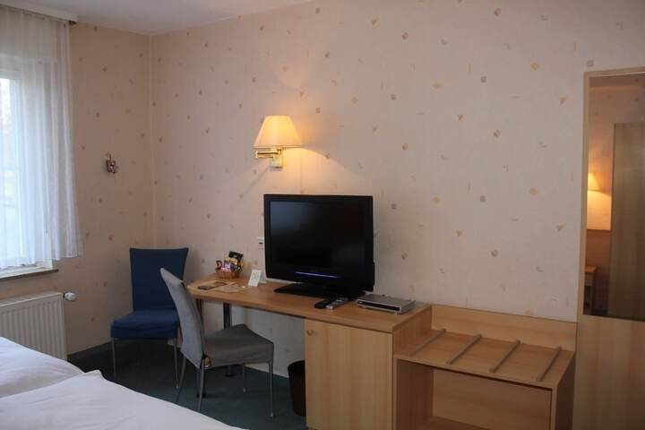 Room 41 of 65