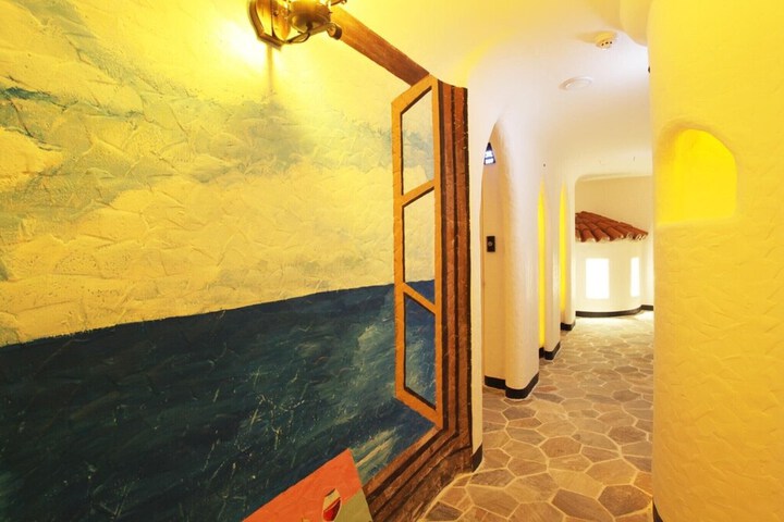 Hotel Interior 22 of 61