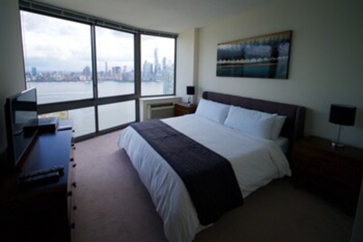 Room 156 of 246