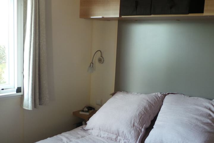 Room 4 of 41