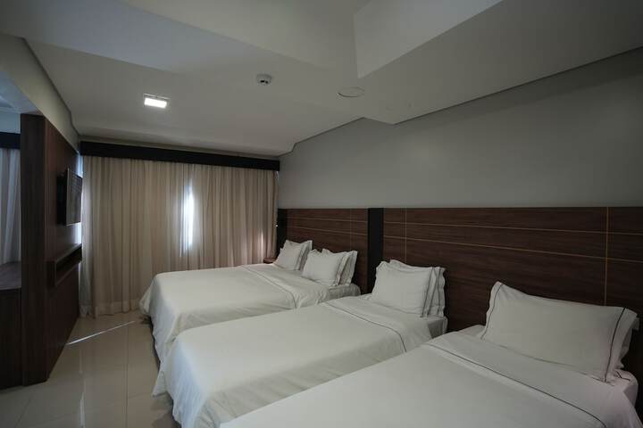 Room 18 of 126