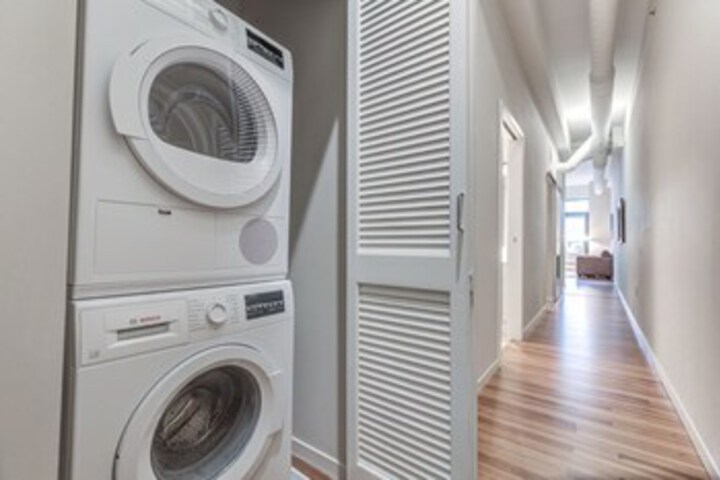 Laundry 31 of 68