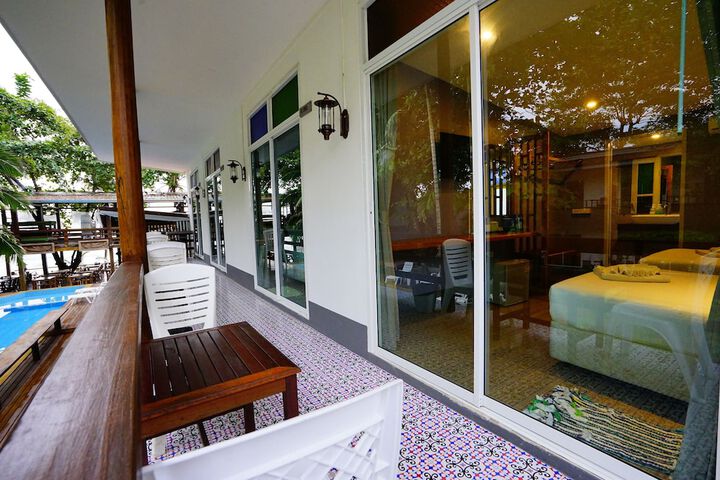 Terrace/Patio 43 of 93