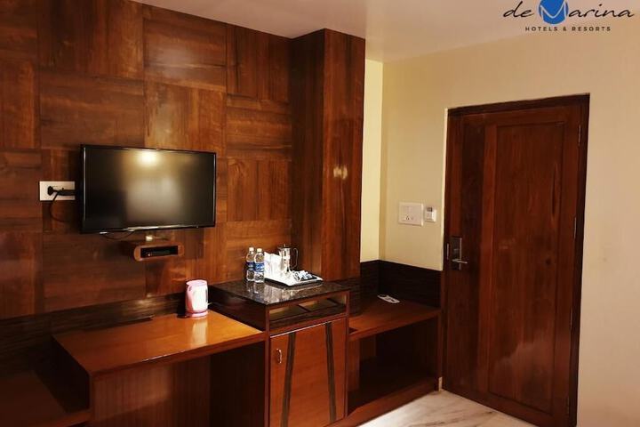 Room 16 of 29