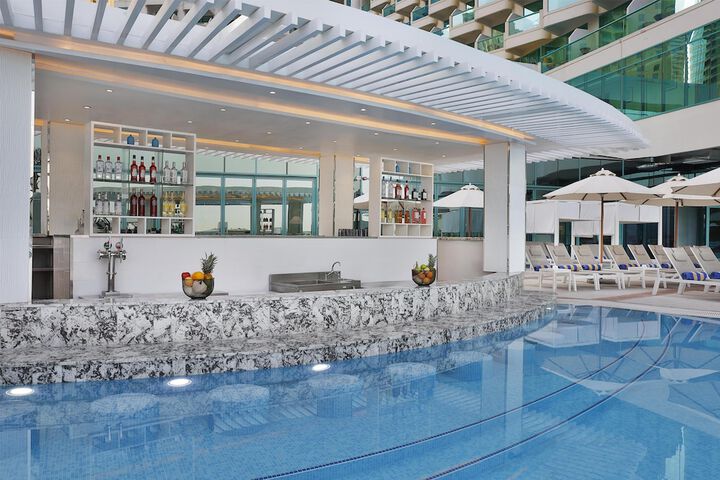 Pool 73 of 222