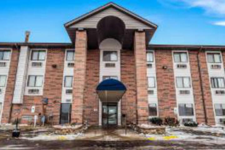 Motel 6 Elk Grove Village IL in Elk Grove Village, IL